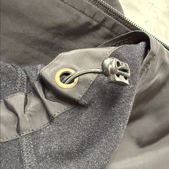 Anatomie Brushed Fleece Slimming Jacket Size M in Black - Picture 8 of 16